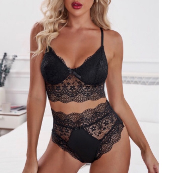 2 piece bralette set size small - Picture 2 of 9